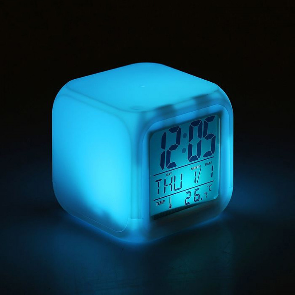 Часы с будильником Cube