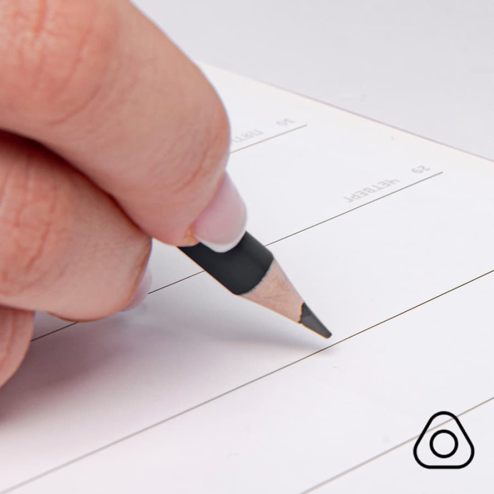 Карандаш чернографитный трехгранный TRINITY