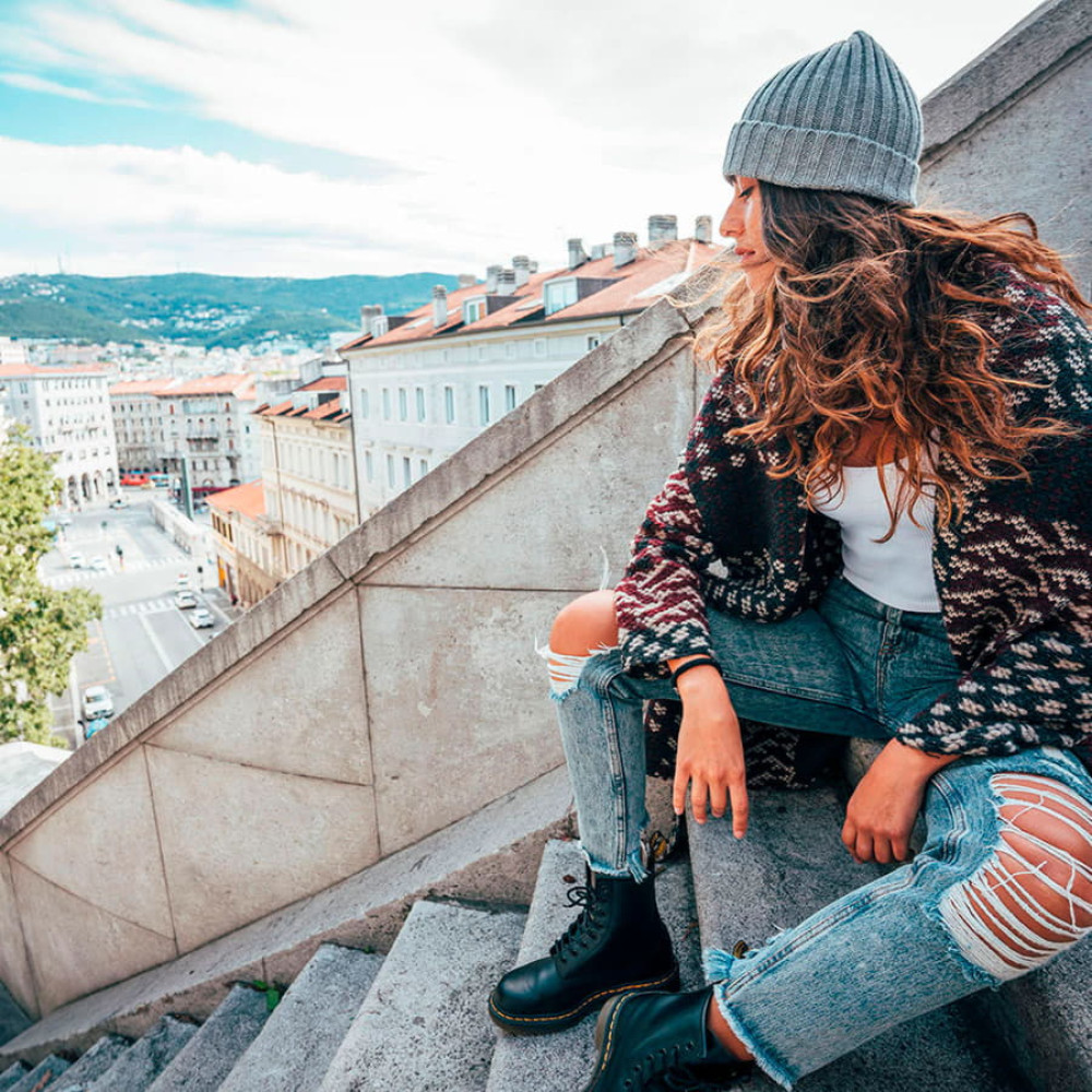 Шапка вязаная SHORE с отворотом из материала rPET/рециклированного полиэстера, цвет бордовый