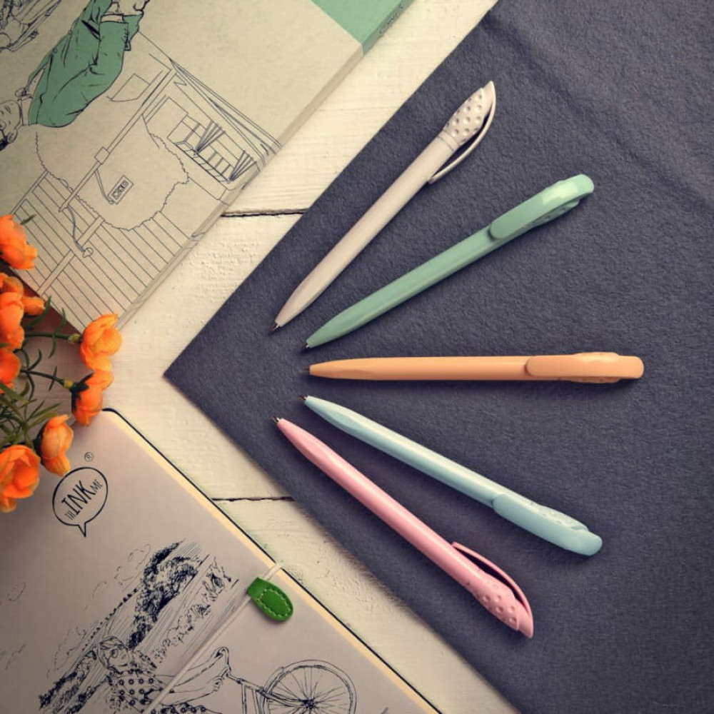 Ручка шариковая из антибактериального пластика GOLF SAFETOUCH, цвет светло-голубой