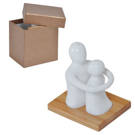 Набор  Объятия: солонка и перечница в подарочной упаковке