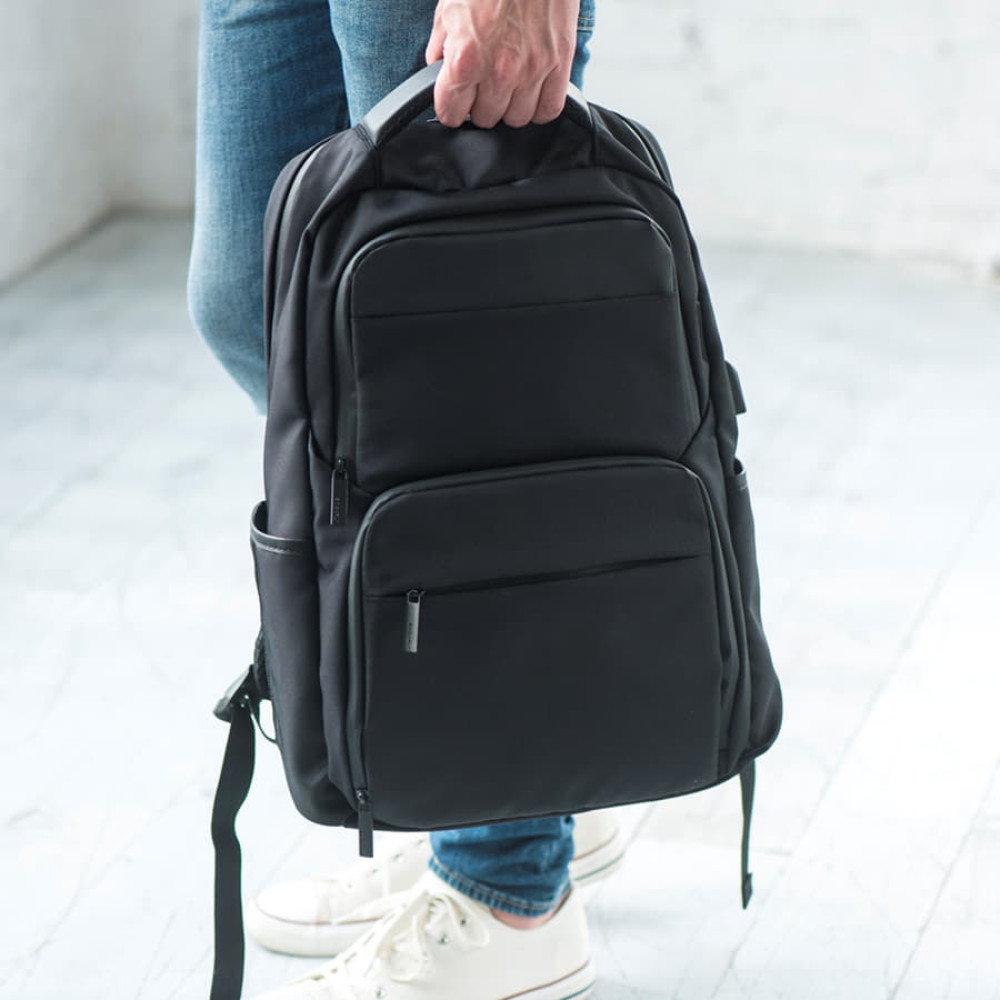 Рюкзак SPARK c RFID защитой, цвет черный