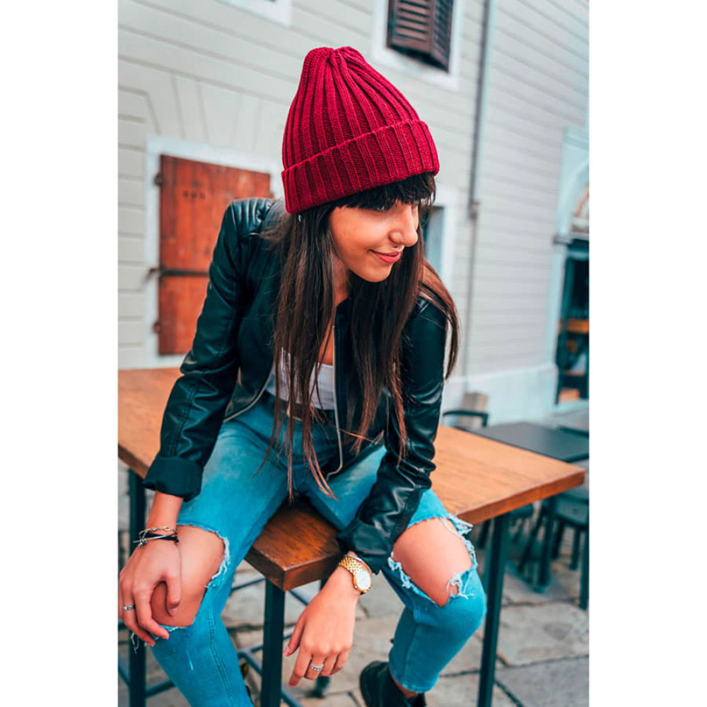 Шапка вязаная SHORE с отворотом из материала rPET/рециклированного полиэстера, цвет черный