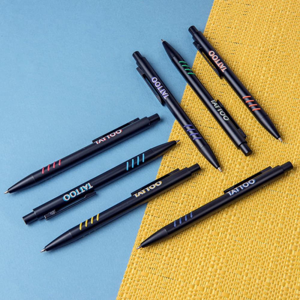 Ручка шариковая с грип-вставками TATTOO, цвет черный, зеленый