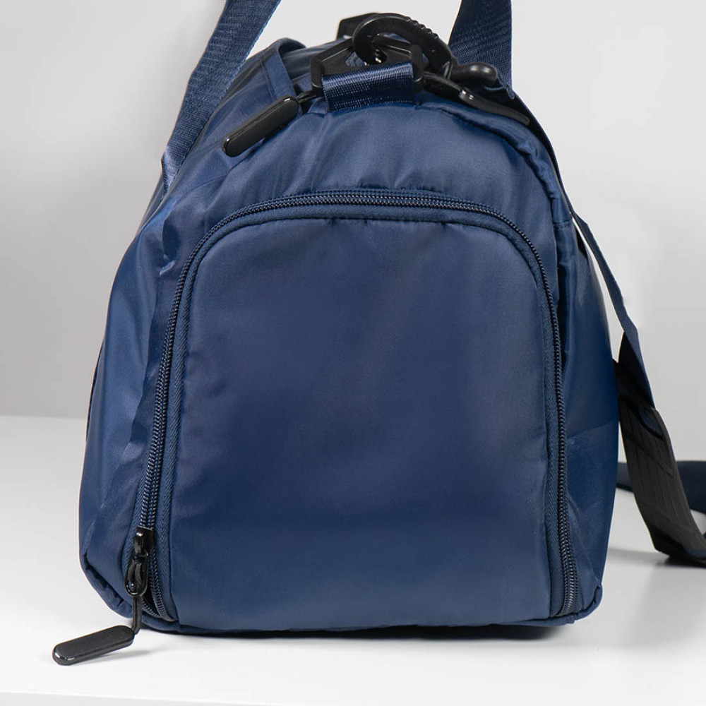 Сумка спортивная Gym т.синяя; 45х21х20 см; из водостойкого материала.