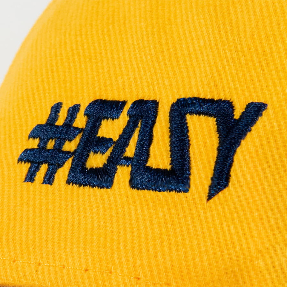 Бейсболка LIBERTY SANDWICH, 6 клиньев, сэндвич, металлическая застежка, цвет темно-синий, белый